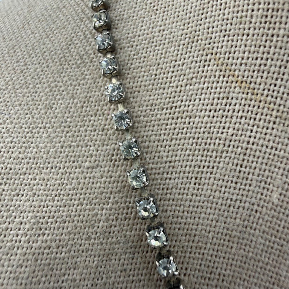 Vintage Rhinestone Necklace Silver Tone Wedding Prom Formal Classic 16" - Picture 4 of 10